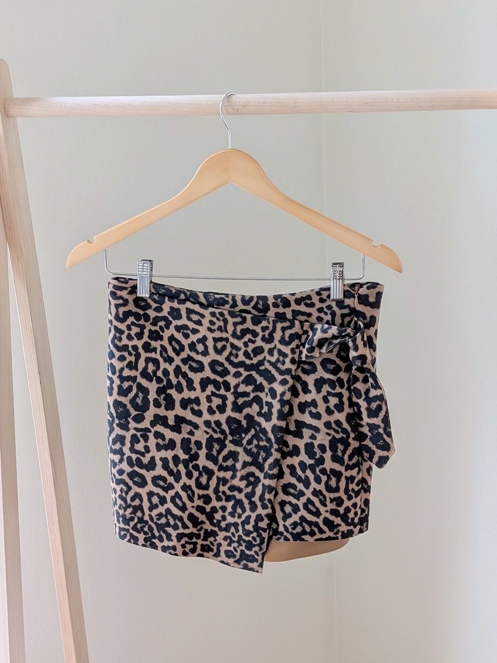 NWT Zara Leopard Print Faux Suede Wrap Mini Skort In Black/Tan - S
